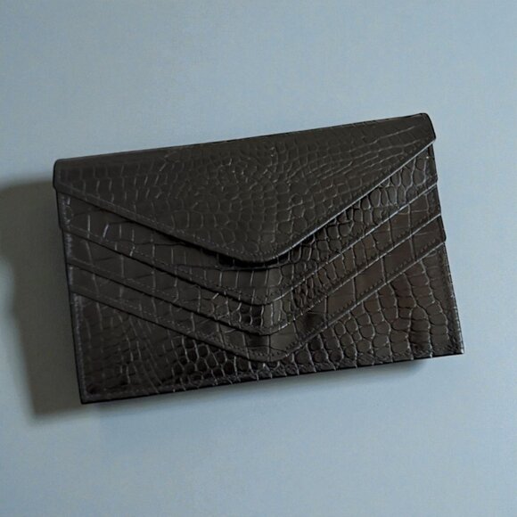 ARTBAG Black Croc Embossed Leather Snap Wallet - Picture 2 of 9